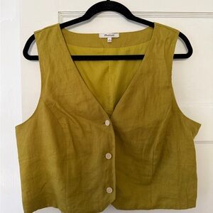 Madewell Olive Green Sleeveless Button-Down Vest